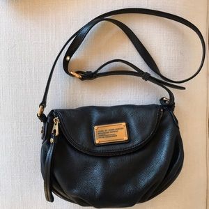 Marc Jacobs the Classic Leather mini crossbody